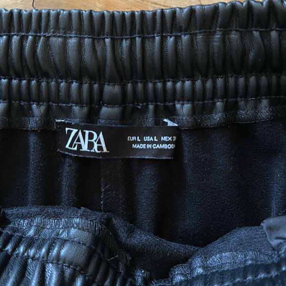 Zara Vegan Joggers - Picture 4 of 9